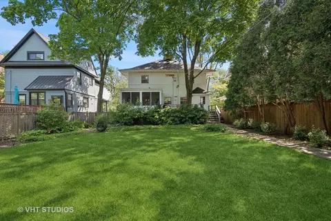 Exterior - 2731 Harrison St, Evanston, IL 60201 photo 7 of 7