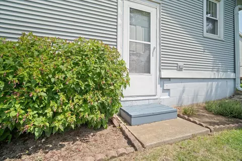 Exterior - 7 Hale Ct, Normal, IL 61761 photo 7 of 7