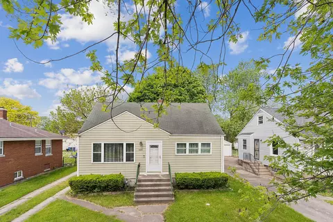 600 Mackinaw Ave, Calumet City, IL 60409