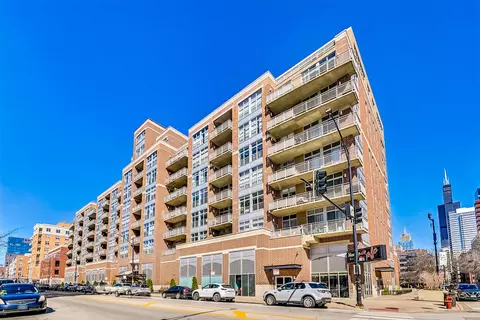 111 S Morgan St #602, Chicago, IL 60607