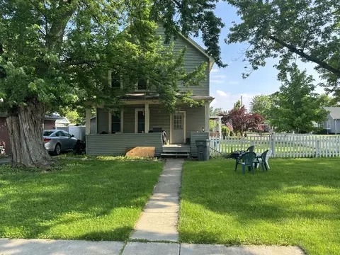 621 W Center St, Ottawa, IL 61350