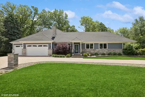54 Yorkshire Woods, Oak Brook, IL 60523