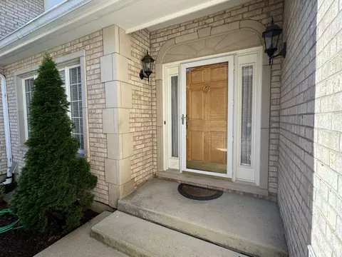 1124 Pine Oaks Cir #1124, Lake Forest, IL 60045