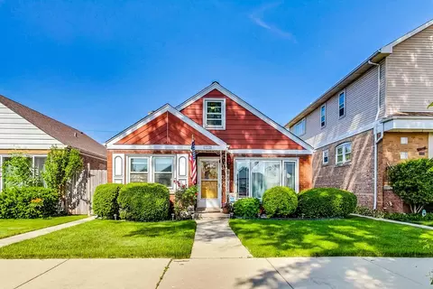 5530 S Monitor Ave, Chicago, IL 60638