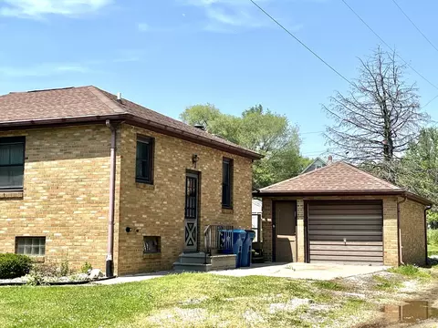 Other - 148 E 3rd St, Depue, IL 61322 photo 4 of 4