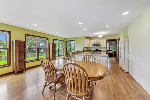 1329 E Bailey Rd, Naperville, IL 60565 photo 6