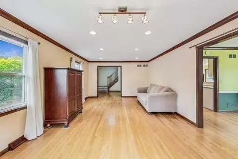 1329 E Bailey Rd, Naperville, IL 60565 photo 14