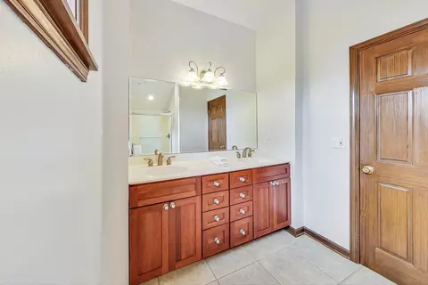 1329 E Bailey Rd, Naperville, IL 60565 photo 21