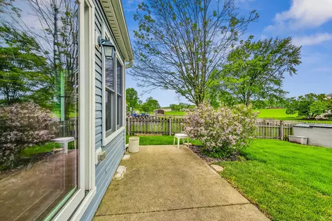 1329 E Bailey Rd, Naperville, IL 60565 photo 38