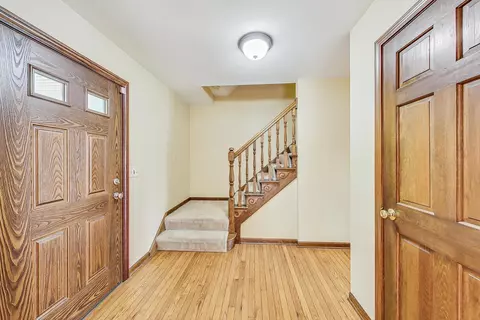 1329 E Bailey Rd, Naperville, IL 60565 photo 12
