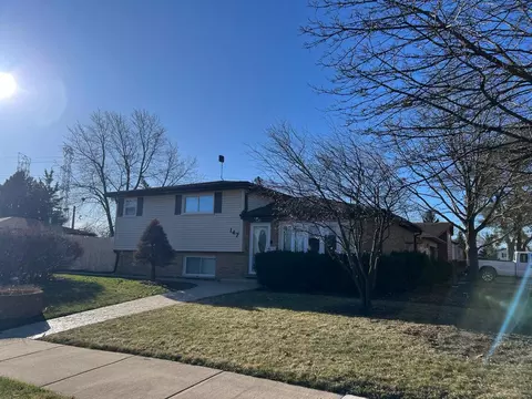147 E Winthrop Ave, Addison, IL 60101 photo 4