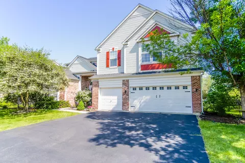 24640 Woodstock Dr, Plainfield, IL 60585