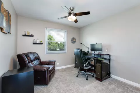 Other - 328 Springbrook Ln, Carol Stream, IL 60188 photo 2 of 4