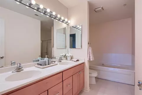 50 N Bokelman St #534, Roselle, IL 60172 photo 12