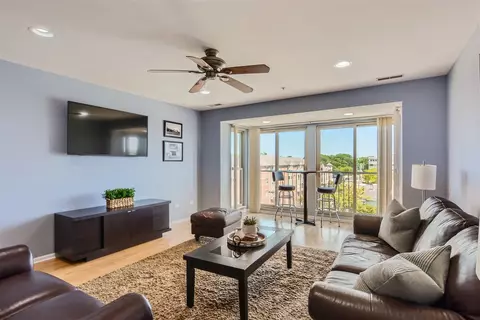 50 N Bokelman St #534, Roselle, IL 60172 photo 5
