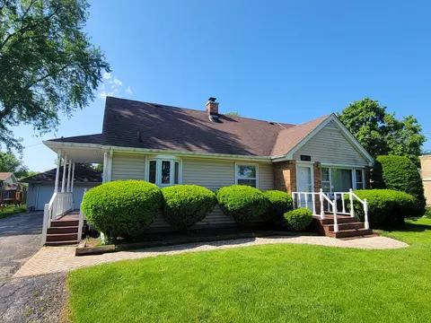 Exterior - 23905 W Robert Ave, Plainfield, IL 60544 photo 2 of 7