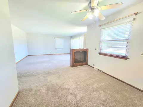 Living - 23905 W Robert Ave, Plainfield, IL 60544 photo 4 of 5