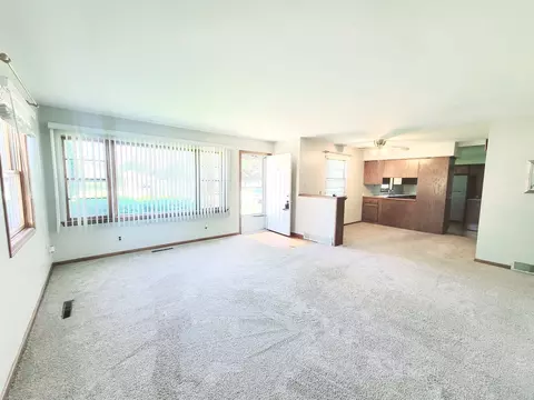 Living - 23905 W Robert Ave, Plainfield, IL 60544 photo 2 of 5