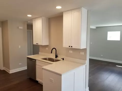 Kitchen - 6006 W Ford Ct, Monee, IL 60449 photo 2 of 2