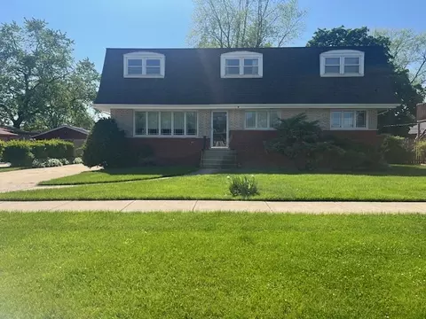 8246 Laramie Ave, Burbank, IL 60459