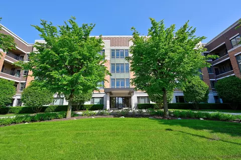 1000 Village Center Dr #201, Burr Ridge, IL 60527