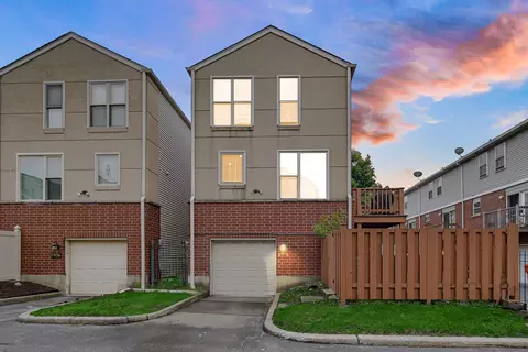 3438 W Arthington St, Chicago, IL 60624
