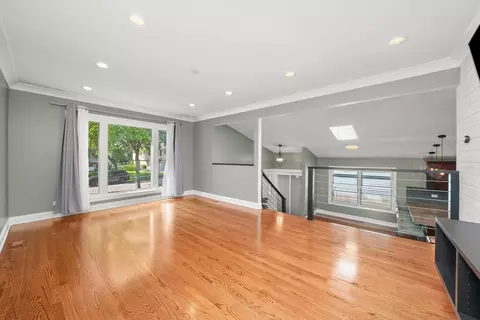 Living - 3800 Holly Ln, Rolling Meadows, IL 60008 photo 1 of 4