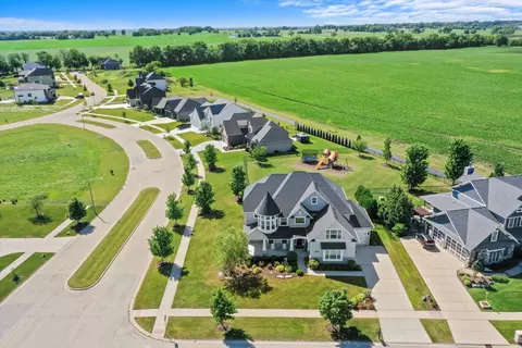 View/Area - 12154 S Sinclair Dr, Plainfield, IL 60585 photo 2 of 4