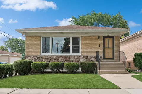 7215 W Clarence Ave, Chicago, IL 60631