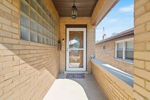3111 Ruby St, Franklin Park, IL 60131 photo 3