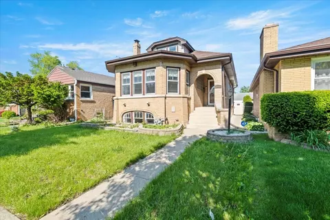 3111 Ruby St, Franklin Park, IL 60131 photo 2