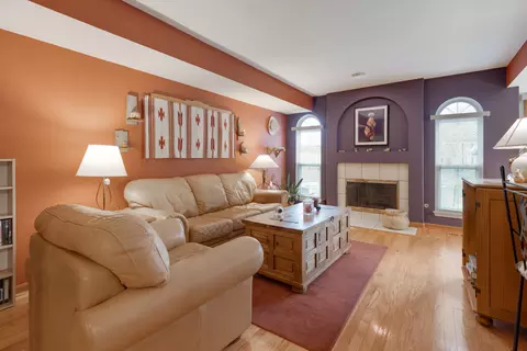 4786 Amber Cir, Hoffman Estates, IL 60192 photo 11