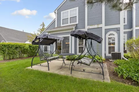 4786 Amber Cir, Hoffman Estates, IL 60192 photo 24