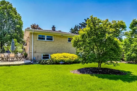 1340 Pendleton Ln, Glenview, IL 60025 photo 35