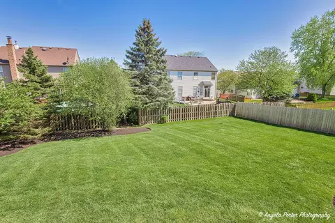 223 Edgewater Dr, Bartlett, IL 60103 photo 37