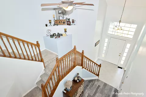 223 Edgewater Dr, Bartlett, IL 60103 photo 16