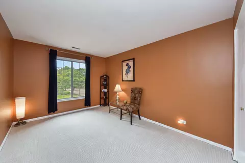 1606 C Thames Ct #C, Wheaton, IL 60189 photo 11