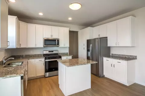 715 Maplewood Cir, Elburn, IL 60119 photo 14