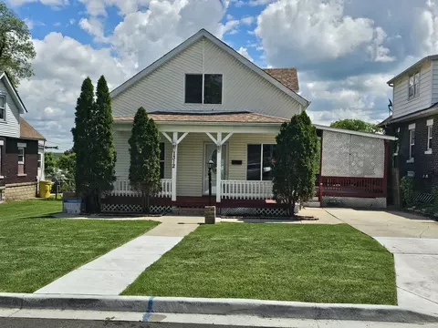 1312 Cora St, Joliet, IL 60435