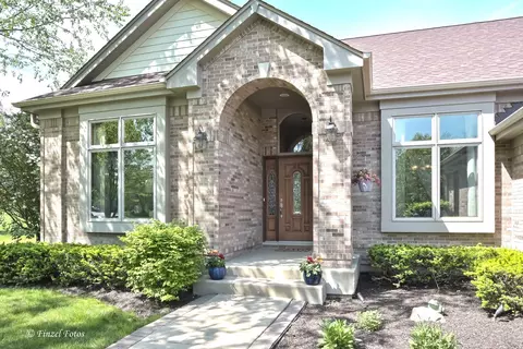 Exterior - 3015 Albert Dr, Mchenry, IL 60050 photo 2 of 5