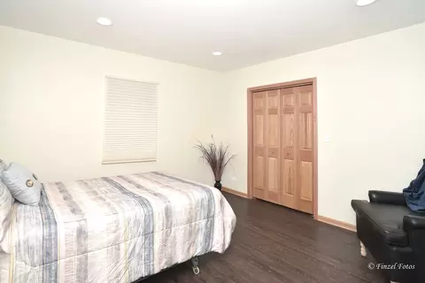 Bedroom - 3015 Albert Dr, Mchenry, IL 60050 photo 3 of 3