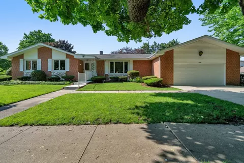 2345 Lynwood St, Morris, IL 60450