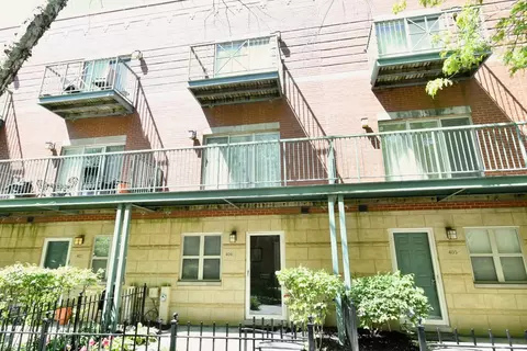 4530 S Woodlawn Ave #406, Chicago, IL 60653