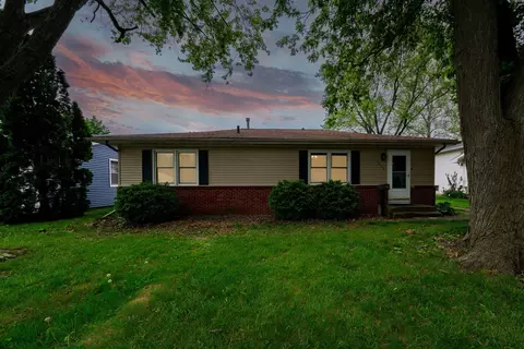 1829 E Lafayette St, Bloomington, IL 61701 photo 29