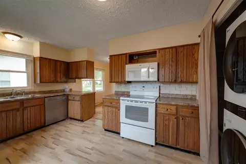 1829 E Lafayette St, Bloomington, IL 61701 photo 11