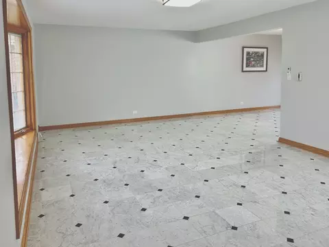 7713 Baker Ct, Darien, IL 60561 photo 14