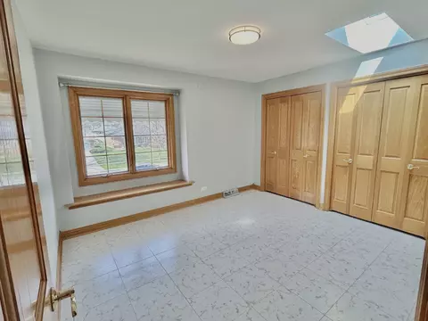 7713 Baker Ct, Darien, IL 60561 photo 20