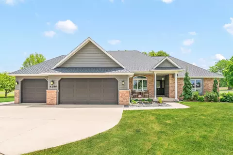 4366 E 2925th Rd, Sheridan, IL 60551