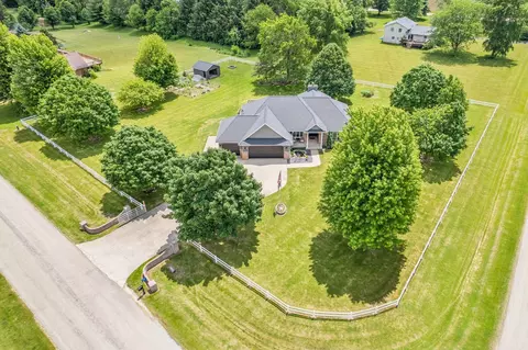 4366 E 2925th Rd, Sheridan, IL 60551 photo 2