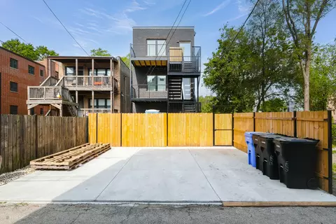 4605 S Langley Ave, Chicago, IL 60653 photo 10